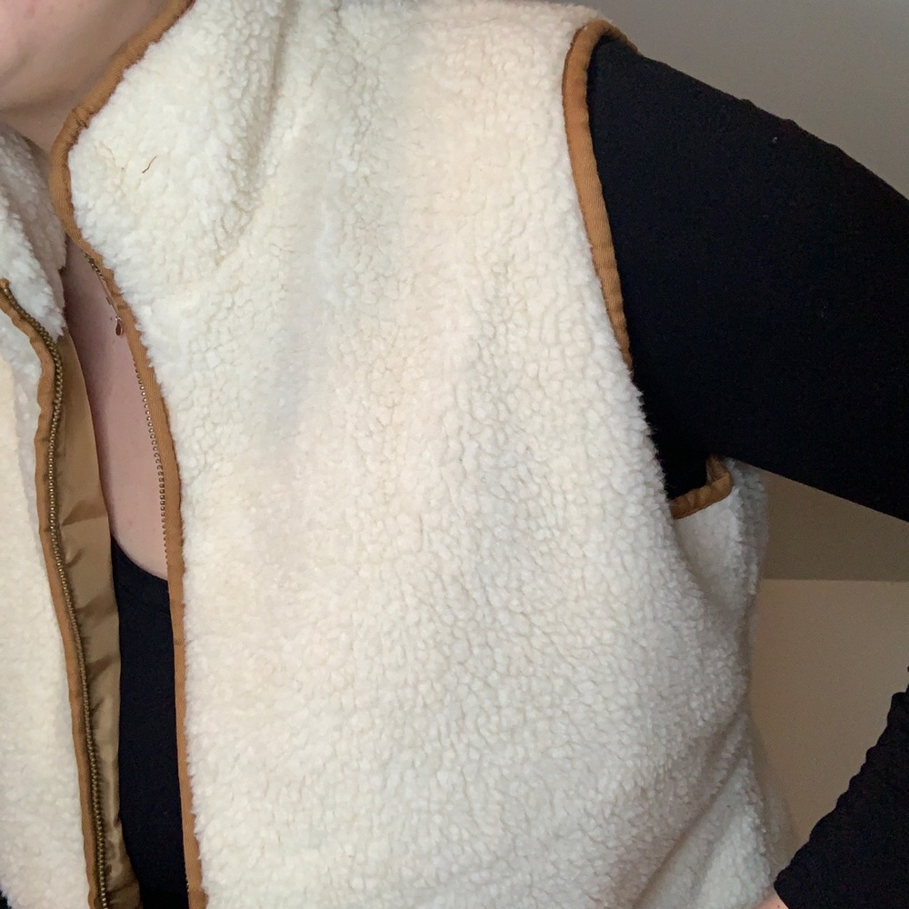 Sherpa Vest